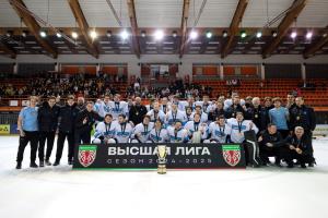 Хоккеисты «Динамо-Олимпика» стали чемпионами высшей лиги